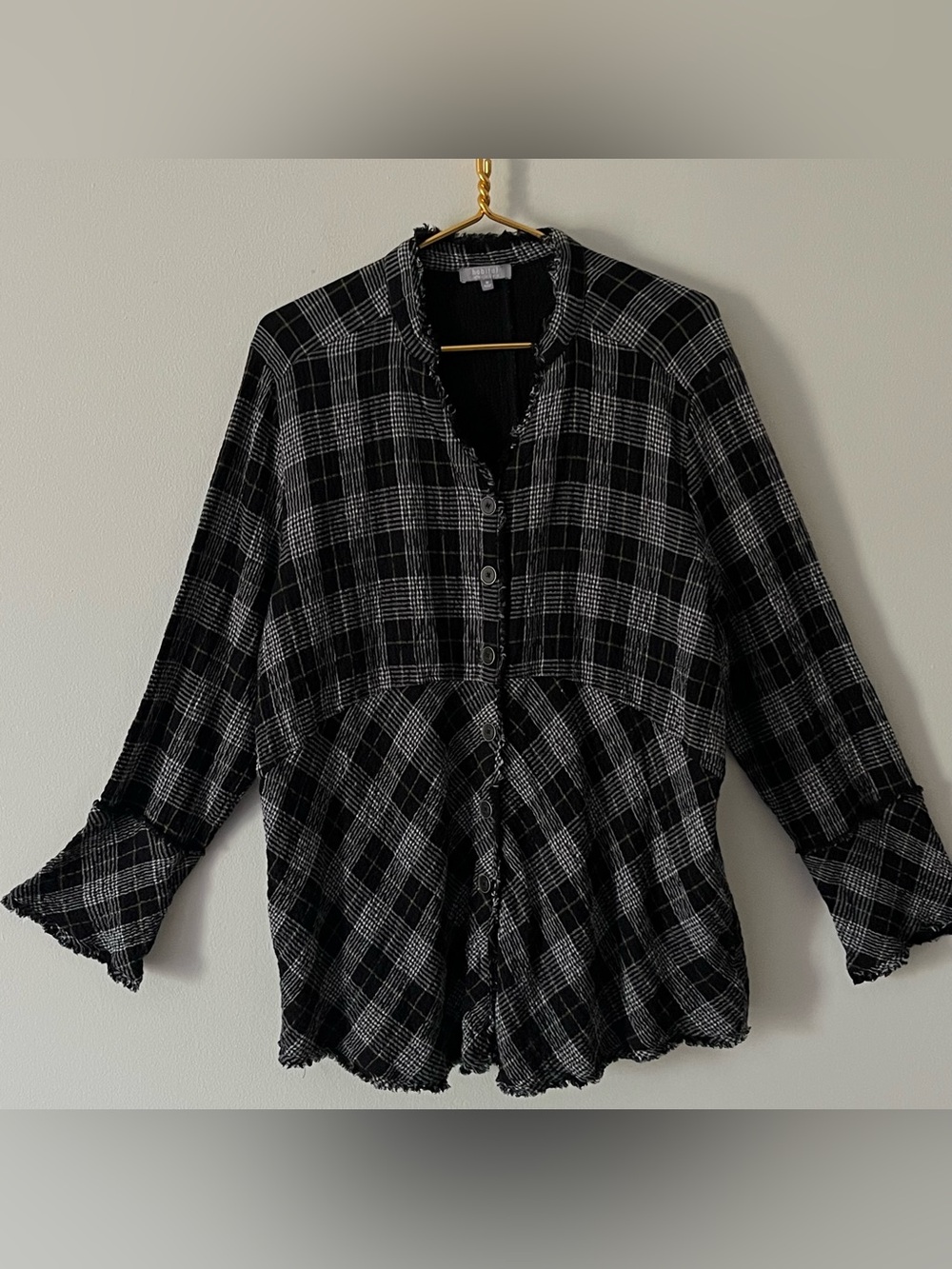 Habitat Pattern Play Black Gray Plaid Button Up Tunic Lagenlook Raw Edge Fall M